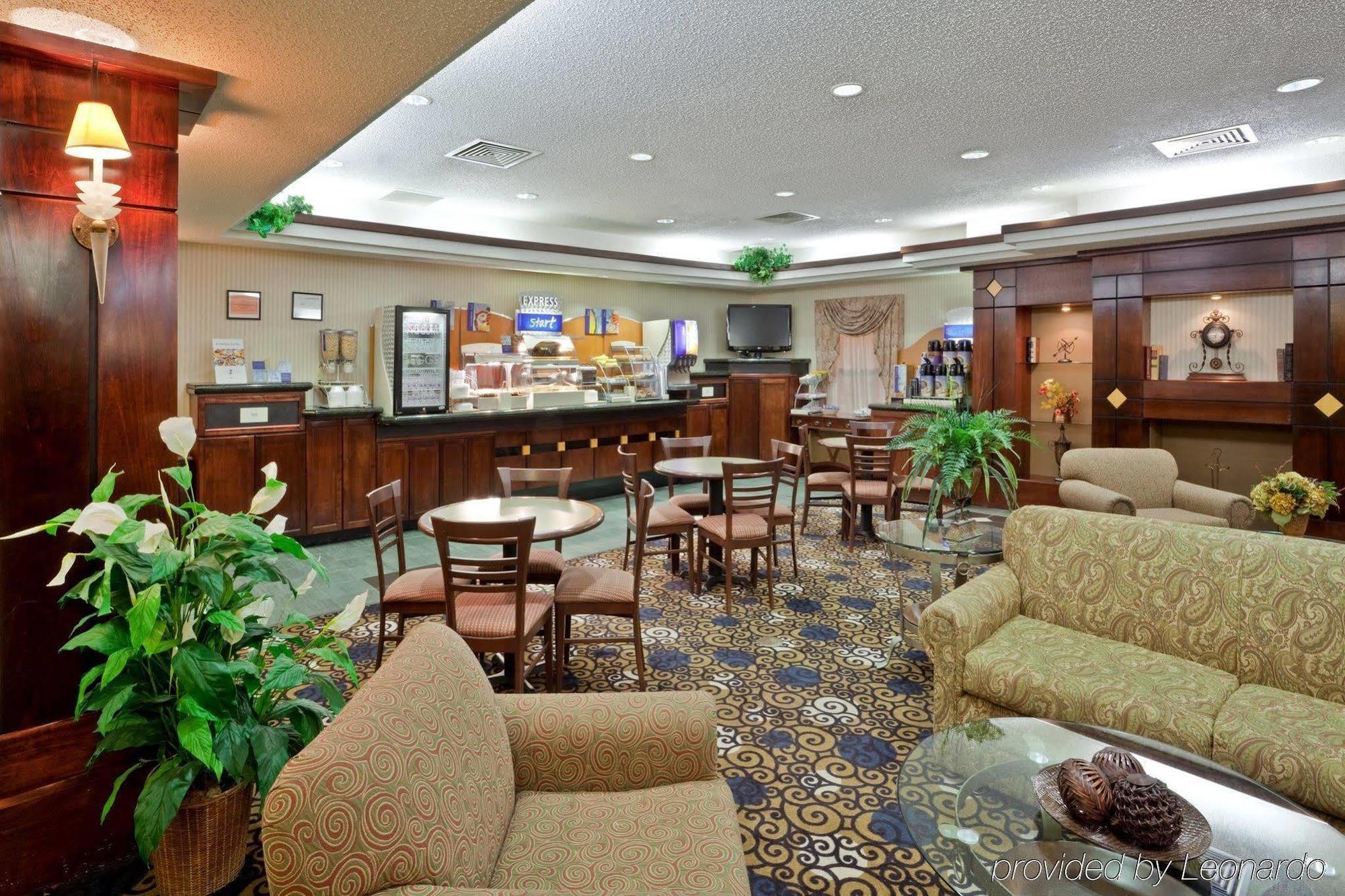 Windsor Inn & Suites Dodge City Exteriör bild